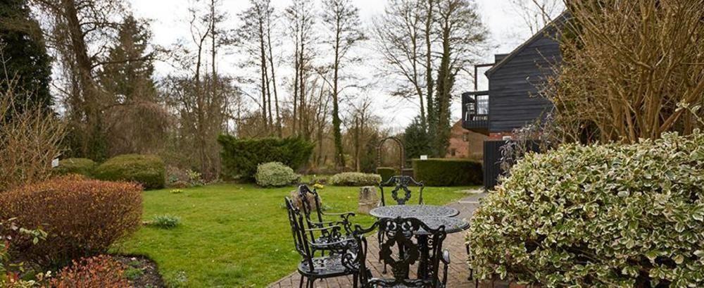 The Bear Hotel By Greene King Inns Hungerford Exterior foto