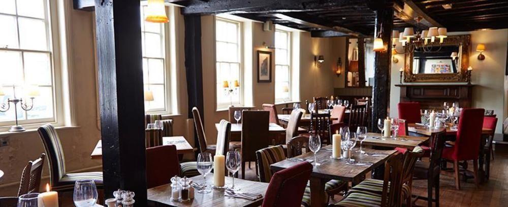 The Bear Hotel By Greene King Inns Hungerford Exterior foto